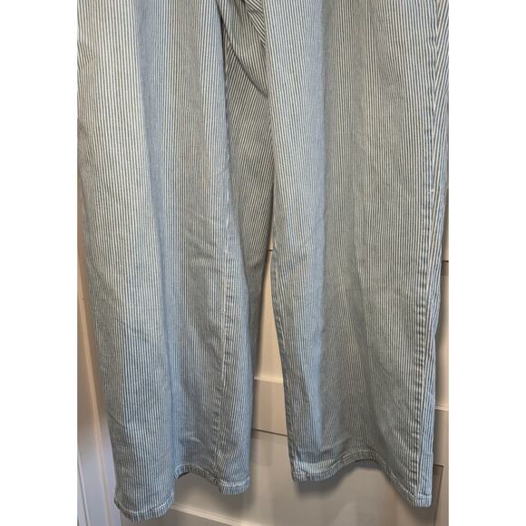 Universal Threads Relaxed Wide Leg Hickory Stripe Denim Pants Plus Size 17 Reg - Picture 4 of 13